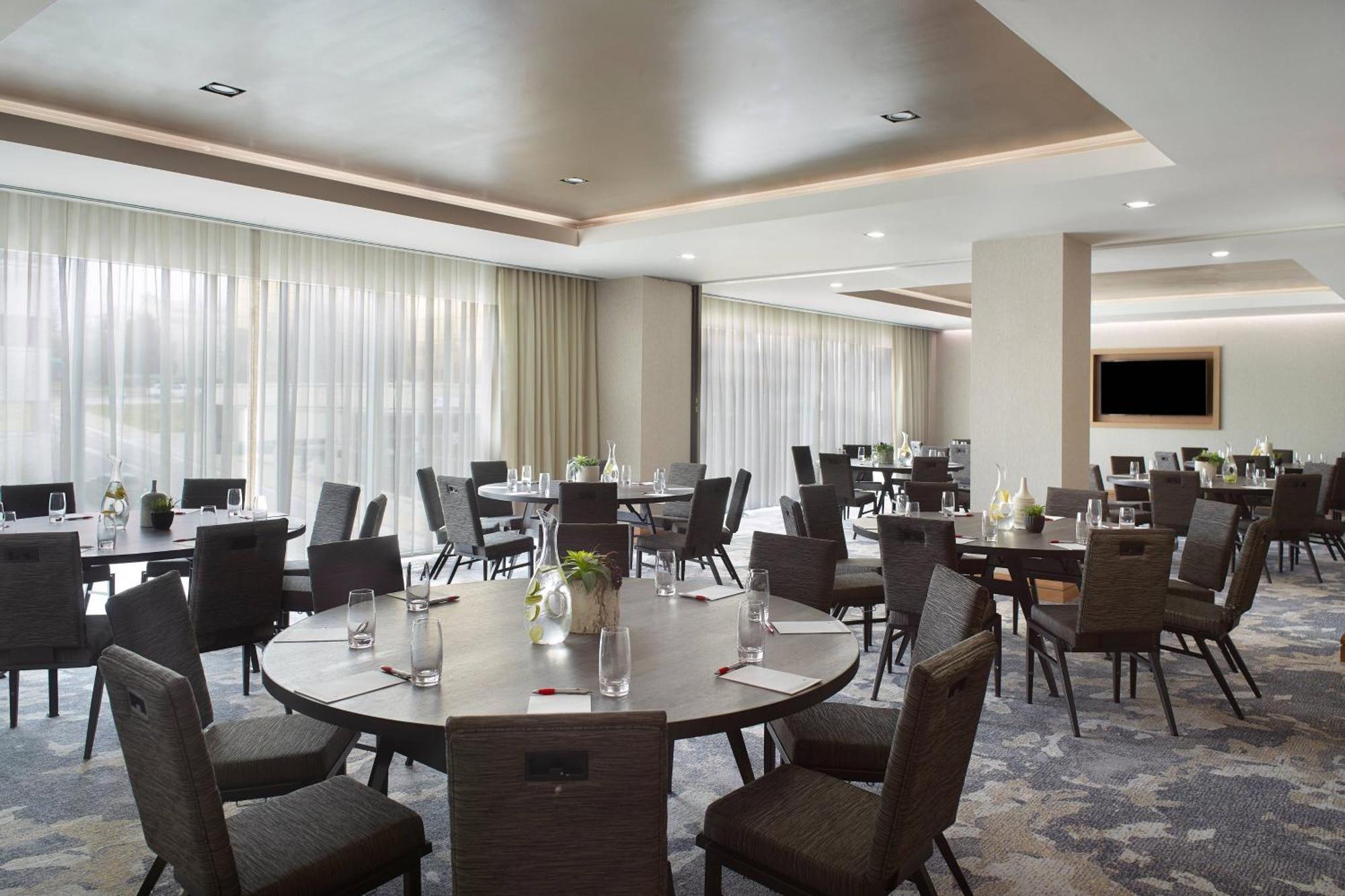 เลกซิงตัน แมริออท ซิตี้เซ็นเตอร์ Hotel ภายนอก รูปภาพ
